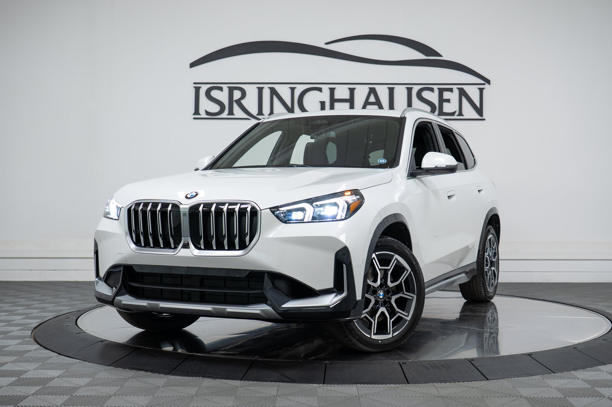 Used 2026 BMW X1 xDrive28i w/ Technology Package AWD/4WD image 26