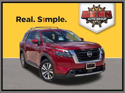 Used 2025 Nissan Pathfinder SL