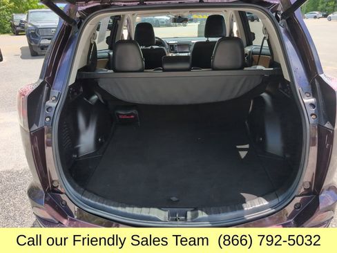 Used 2017 Toyota RAV4 Limited AWD/4WD image 22