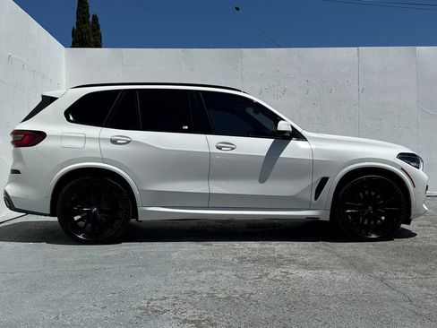 Used 2023 BMW X5 sDrive40i w/ M Sport Package RWD image 2