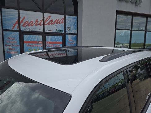 New 2025 Jeep Grand Cherokee L Limited w/ Luxury Tech Group II image 19