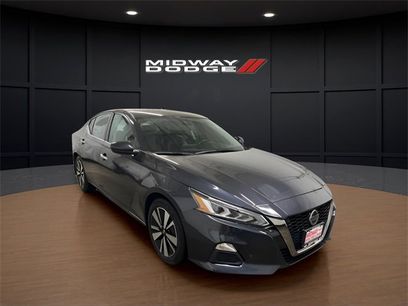 Used 2021 Nissan Altima 2.5 SV