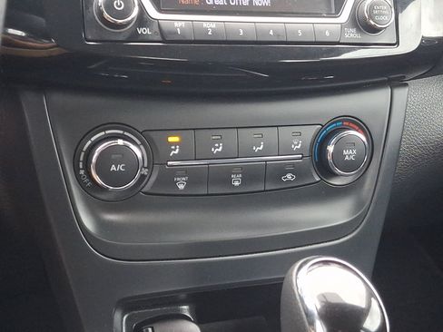 Used 2017 Nissan Sentra SV FWD image 15