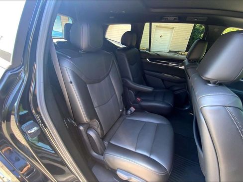 Certified 2023 Cadillac XT6 Premium Luxury w/ Technology Package AWD/4WD image 24