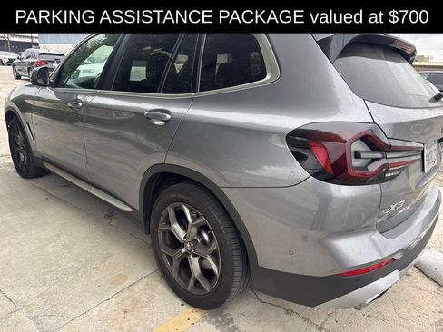 Used 2024 BMW X3 sDrive30i w/ Convenience Package RWD image 3
