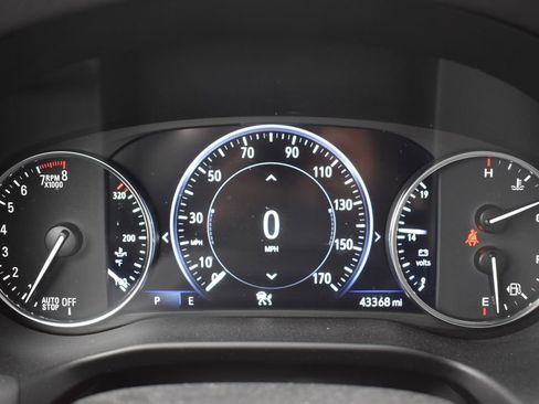 Used 2023 Buick Enclave Avenir w/ Avenir Technology Package AWD/4WD image 11