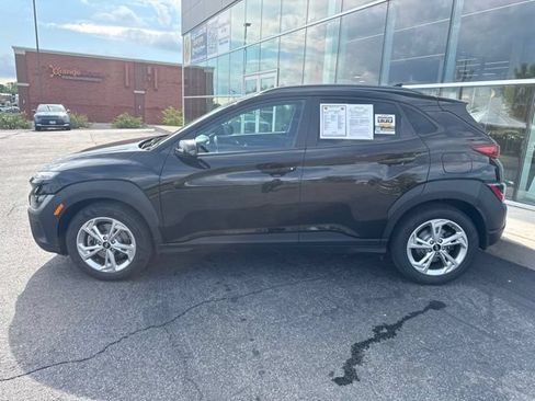 Used 2023 Hyundai Kona SEL w/ Convenience Package AWD/4WD image 3