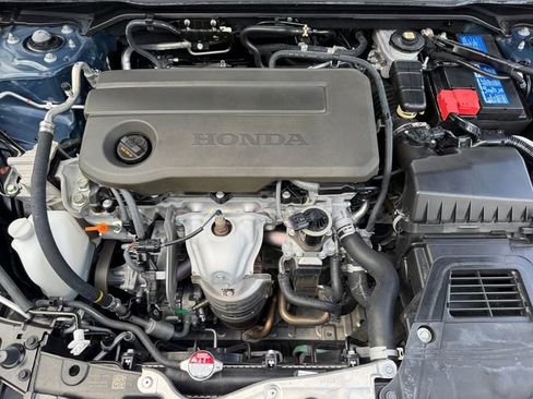 Used 2025 Honda Civic Sport image 22