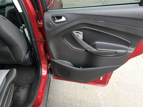 Used 2017 Ford Escape SE w/ Equipment Group 201A image 14