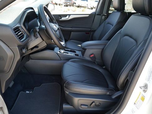 New 2026 Ford Escape Platinum w/ Premium Technology Package AWD/4WD image 10