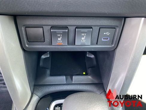 Used 2024 Toyota Corolla Cross AWD Hybrid w/ Convenience Package image 43