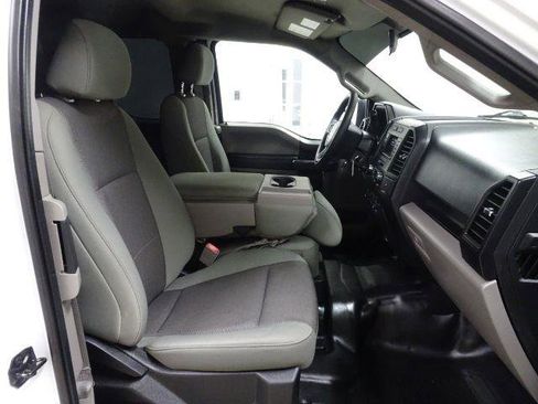 Used 2018 Ford F150 XL w/ Equipment Group 101A Mid RWD image 40