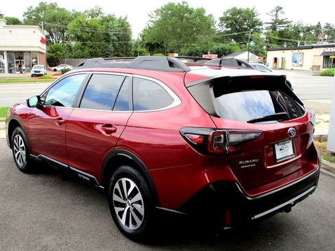Used 2020 Subaru Outback Premium image 10