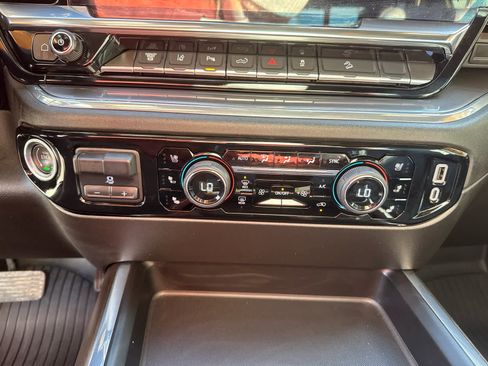 Used 2025 Chevrolet Silverado 3500 High Country w/ Technology Package image 22