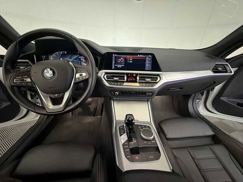 Used 2022 BMW 430i xDrive Convertible w/ Premium Package AWD/4WD image 14