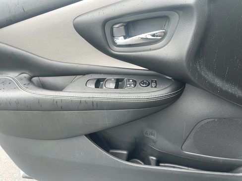 Used 2024 Nissan Murano SV w/ SV Midnight Edition Package AWD/4WD image 12