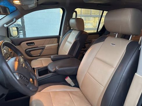 Used 2015 Nissan Armada Platinum w/ Platinum Reserve Package image 10
