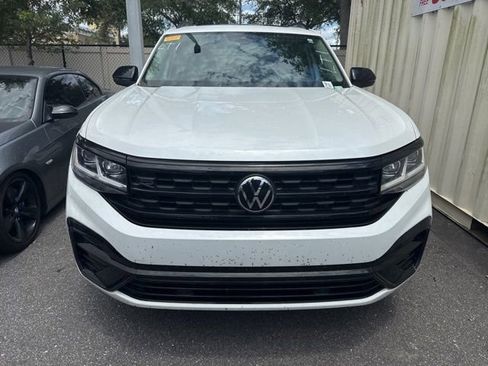 Used 2023 Volkswagen Atlas SEL R-Line AWD/4WD image 21