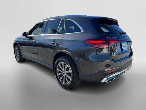 Certified 2025 Mercedes-Benz GLC 300 image 3