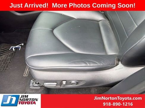 Used 2020 Toyota Highlander XLE image 10