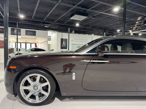 Used 2014 Rolls-Royce Wraith image 42