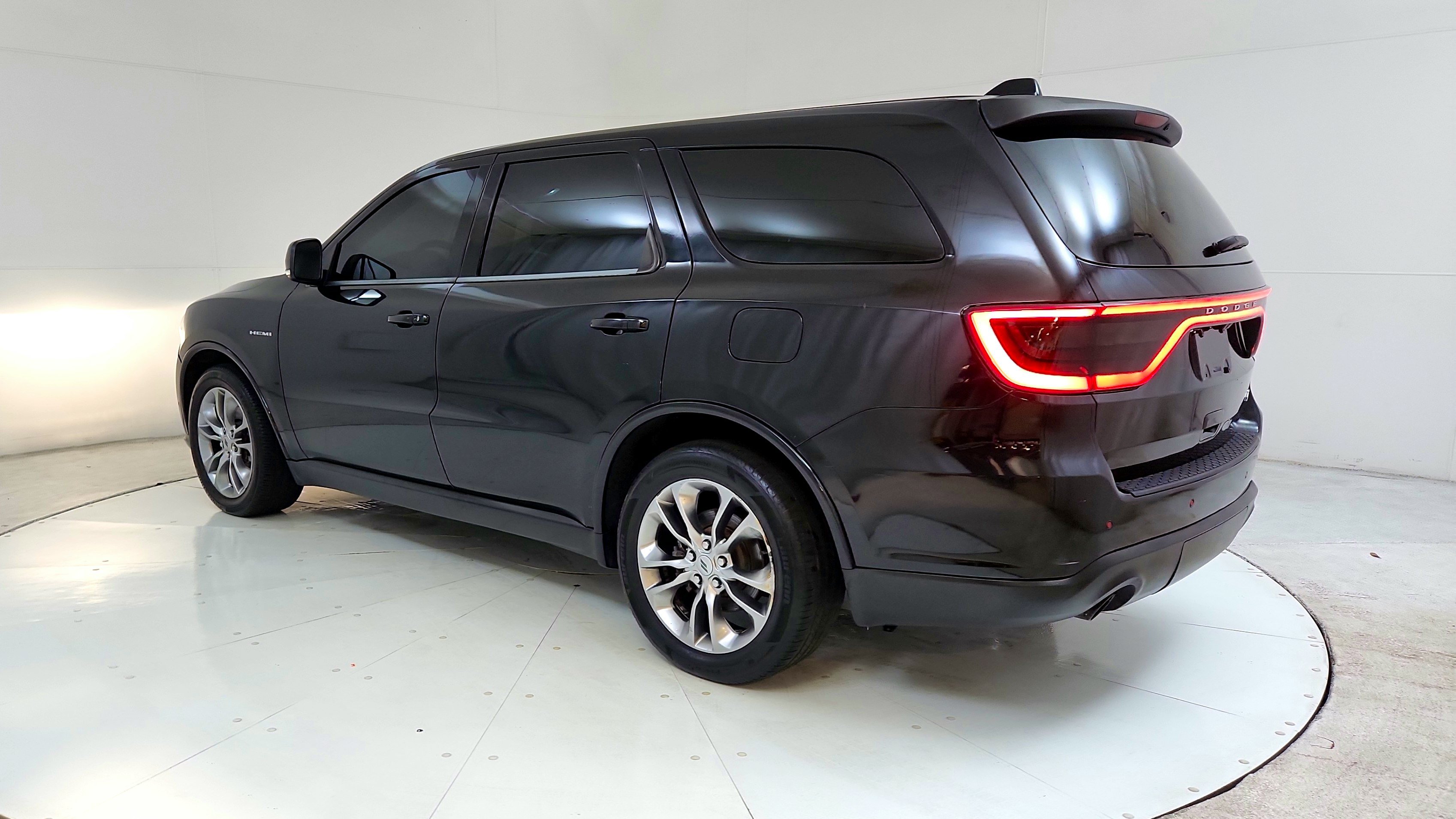Used 2020 Dodge Durango R/T AWD/4WD image 5