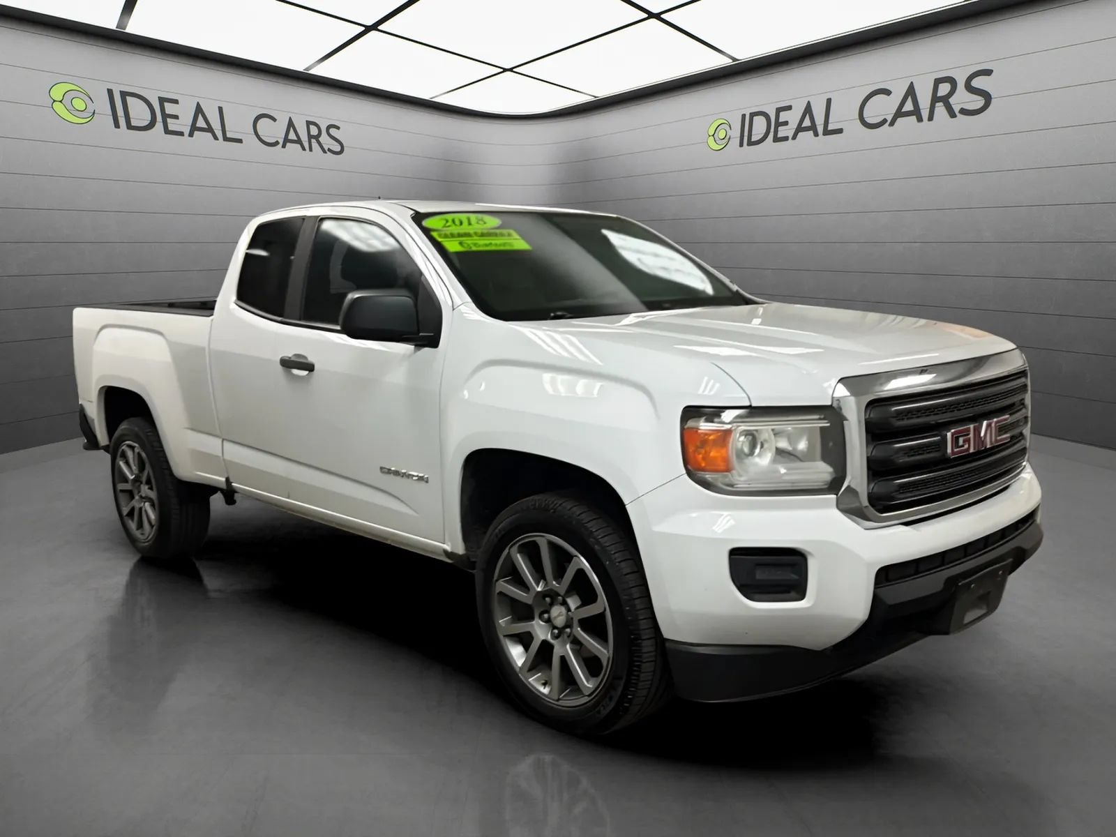 Used 2018 GMC Canyon W/T RWD image 3