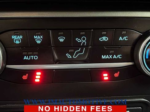 Used 2022 Ford EcoSport SE image 37