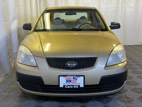 Used 2007 Kia Rio LX FWD image 2