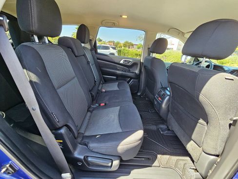 Used 2018 Nissan Pathfinder S FWD image 31