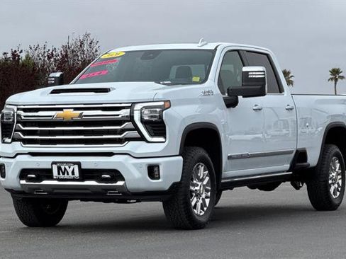 New 2026 Chevrolet Silverado 3500 High Country image 8