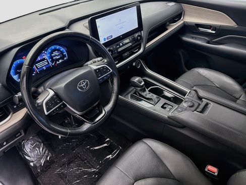 Used 2024 Toyota Grand Highlander FWD image 7