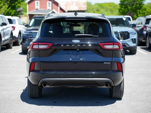 Used 2023 Ford Escape ST-Line w/ Tech Pack #1 AWD/4WD image 6