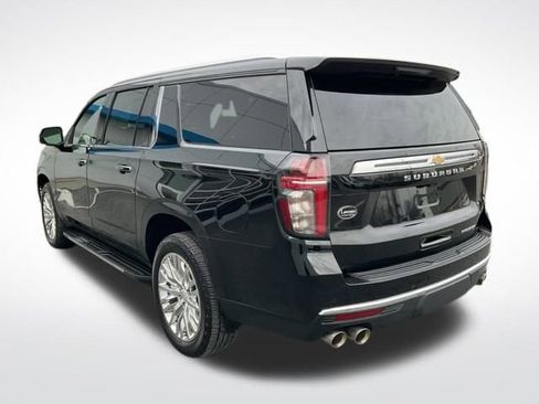 Certified 2023 Chevrolet Suburban Premier image 5
