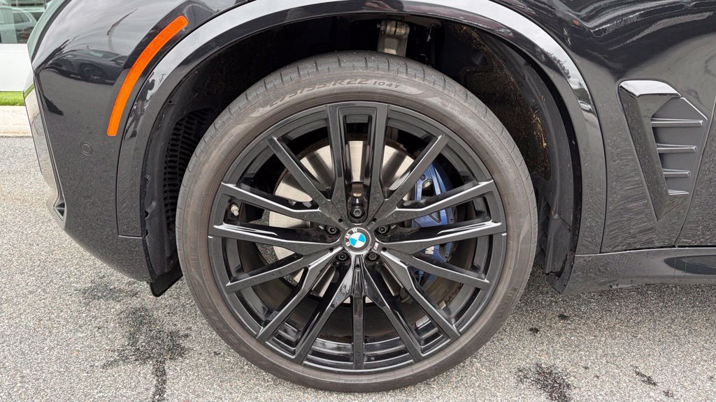 Certified 2024 BMW X5 M60i w/ Climate Comfort Package AWD/4WD image 10