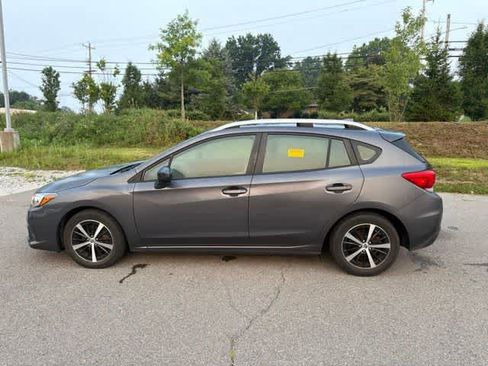 Used 2020 Subaru Impreza 2.0i Premium AWD/4WD image 14