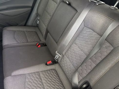 Used 2020 Chevrolet Equinox LT FWD image 23