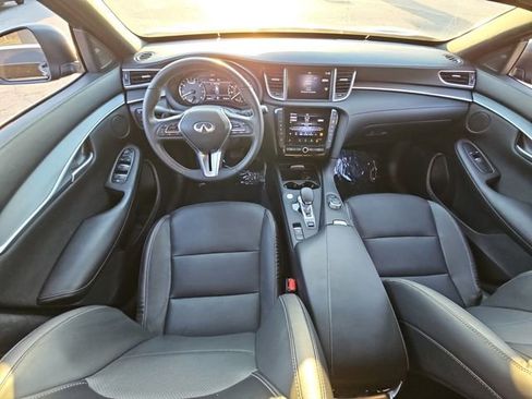 Used 2022 INFINITI QX50 Luxe w/ Appearance Package image 14