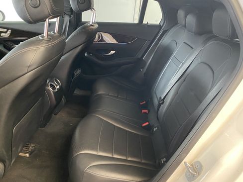 Used 2018 Mercedes-Benz GLC 300 4MATIC Coupe image 19