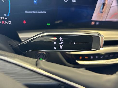 New 2025 Cadillac Lyriq Luxury image 20