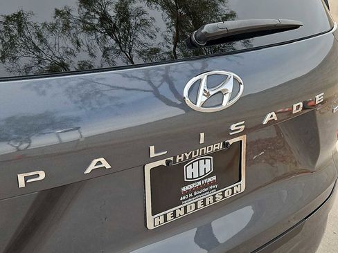 Used 2020 Hyundai Palisade Limited image 13