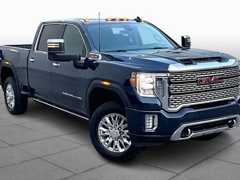 Used 2022 GMC Sierra 2500 Denali w/ Denali Ultimate Package image 3