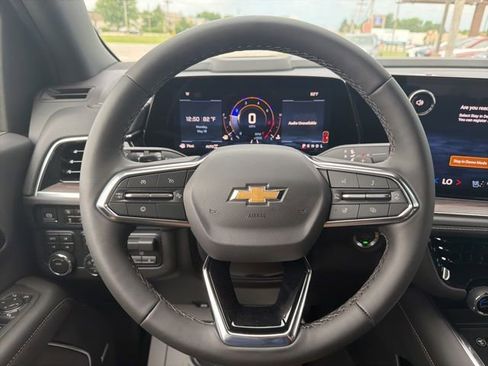 New 2026 Chevrolet Tahoe Premier w/ Sun And Tow Package AWD/4WD image 17