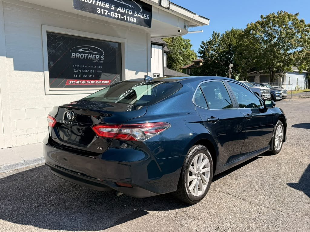 Used 2021 Toyota Camry LE AWD/4WD image 17