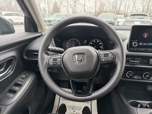 Certified 2023 Honda HR-V LX image 12