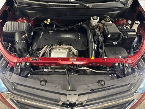 Used 2018 Chevrolet Equinox LT AWD/4WD image 29
