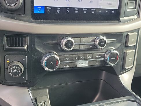 Used 2024 Ford F150 XLT w/ Mobile Office Package image 27