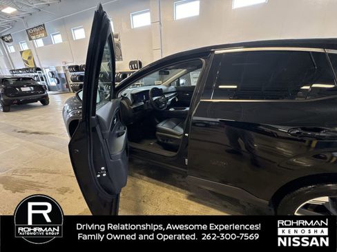 New 2026 Nissan Murano SV image 5