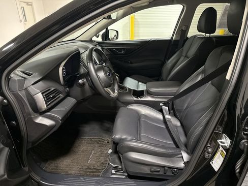 Used 2023 Subaru Outback Limited image 19