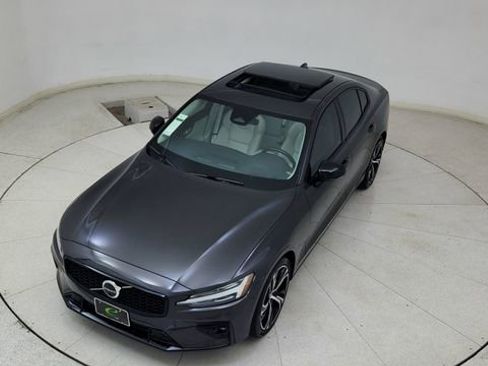 Used 2024 Volvo S60 B5 Plus w/ Climate Package image 80